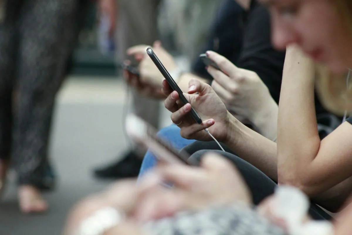 FCC предложил обязать операторов собирать удостоверения личности всех абонентов