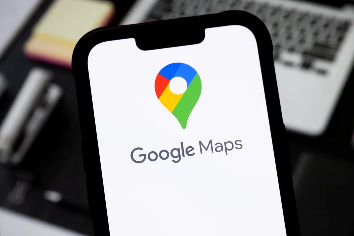 Google Maps начинает заказывать еду и бронировать отели через Ask Maps