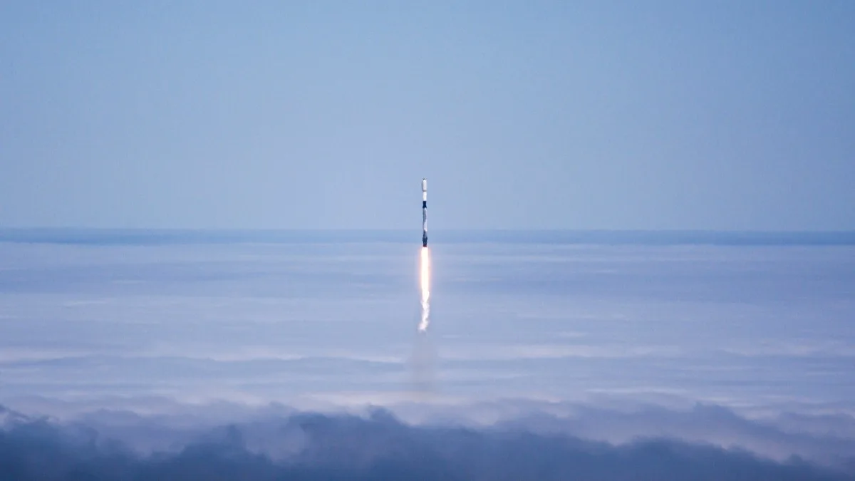 SpaceX установила рекорд IPO с ценой акций $135 и оценкой в $75 млрд
