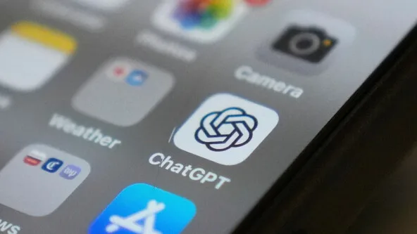 ЕС признал ChatGPT «очень крупной поисковой системой»: новые требования и штрафы