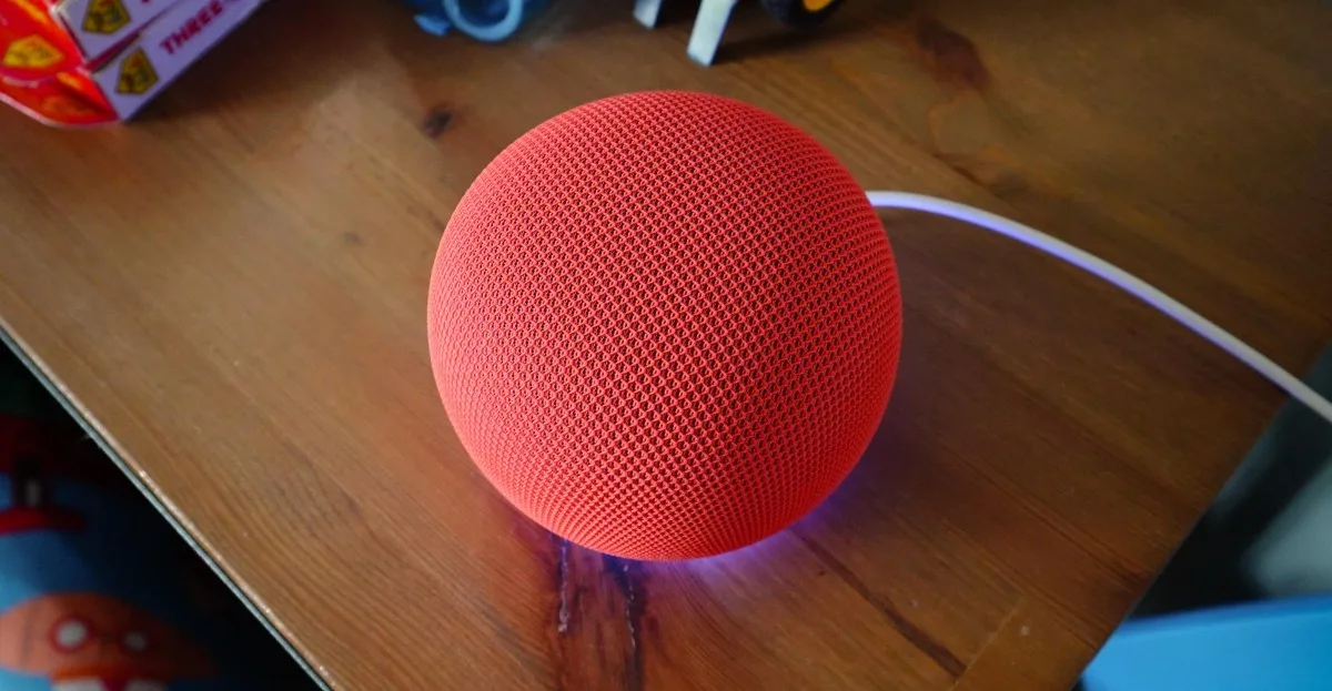 Google Home Speaker: звук и дизайн, но главное — Gemini