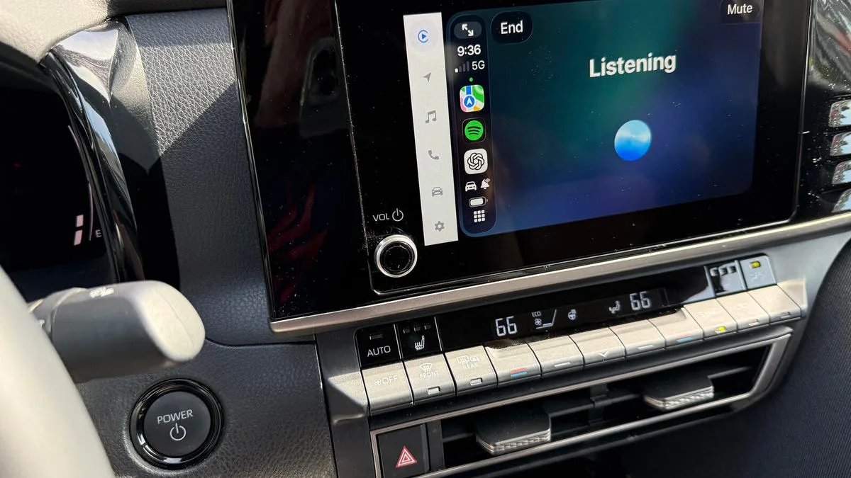 ChatGPT и Perplexity в CarPlay: сравнительный тест голосовых ИИ-ассистентов за рулём
